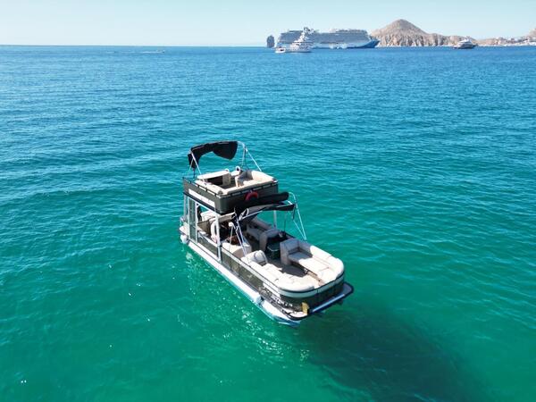 YATE LA TORA LOS CABOS